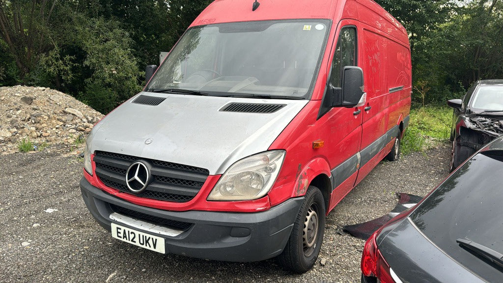 Dezmembrez Sprinter w906 motor 2.2 cdi euro 5