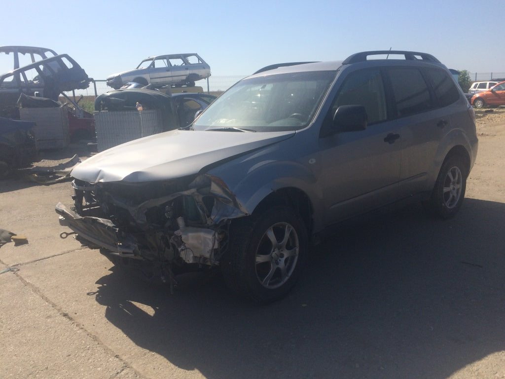Dezmembrez Subaru Forester din 2008, 2.0 benzina 4x4 , tip EJ20
