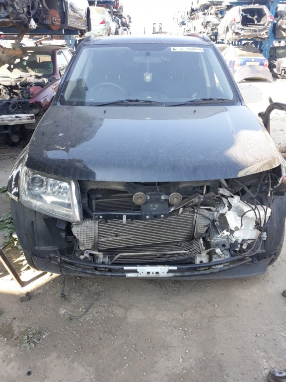 Dezmembrez suzuki grand vitara 2007