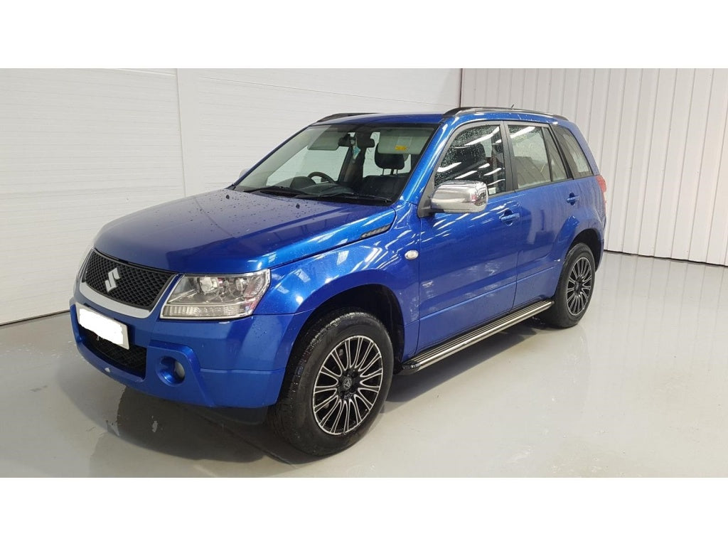 Dezmembrez Suzuki Grand Vitara 2008 suv 1.9