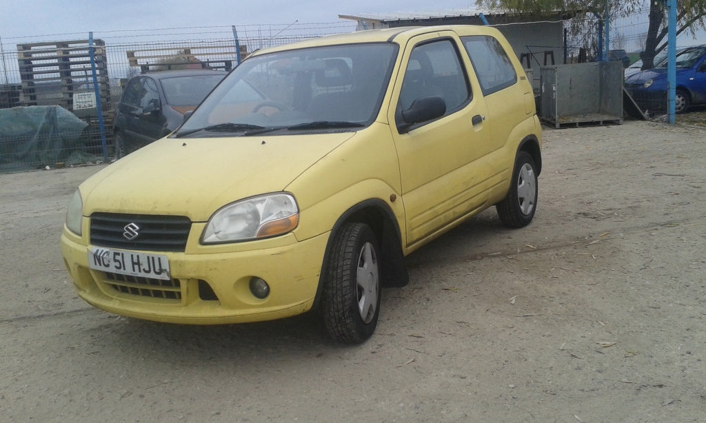 Dezmembrez Suzuki Ignis din 2002 1.3 b