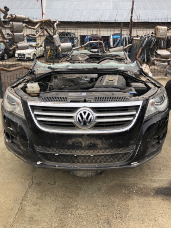 Dezmembrez tiguan 2000tsi 2010