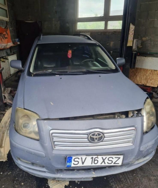 Dezmembrez Toyota A ventis 2.0 Diesel