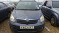 Dezmembrez Toyota Corolla Verso din 2003 , 1.8 benzina