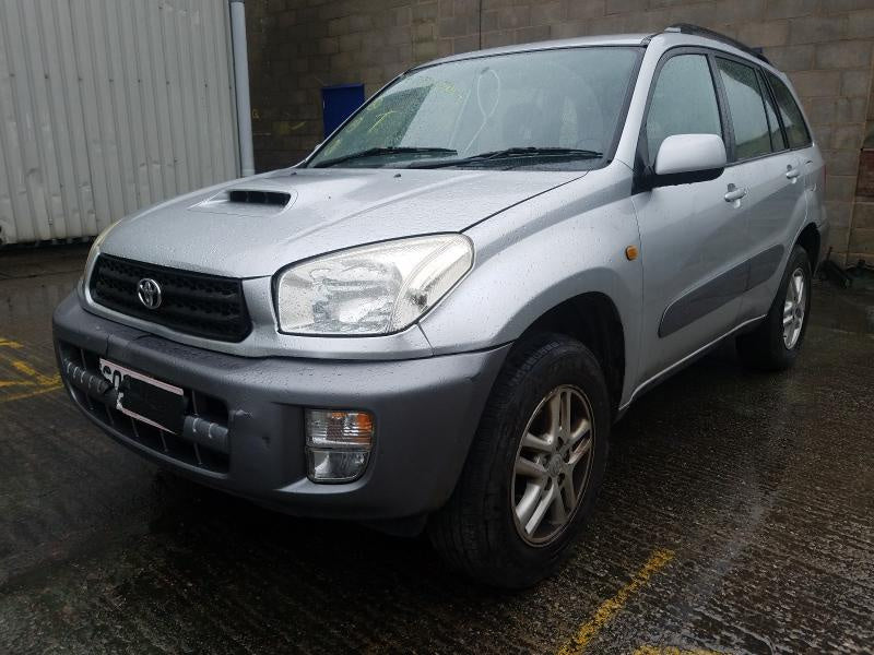Dezmembrez Toyota Rav 4 II (CLA2, XA2, ZCA2, ACA2) [Fabr 2000-2006] 2.0 diesel
