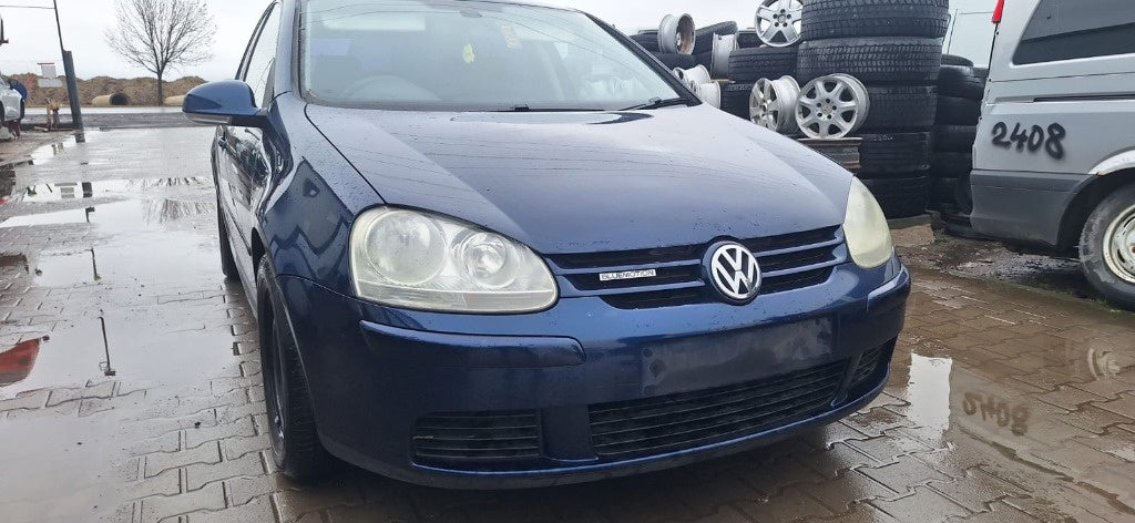 Dezmembrez Volkswagen Golf 5 2008 Hatchback 1,9