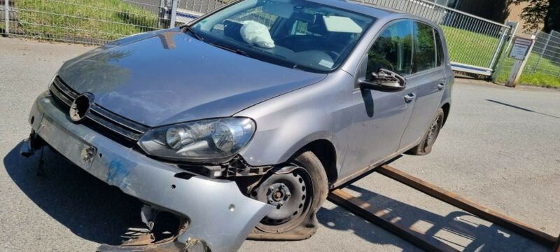 Dezmembrez Volkswagen Golf 6 2011 Hatchback 1.2 TSI, 105 CP, E5, CV automata