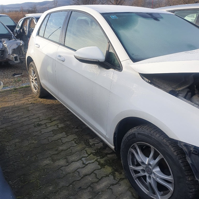 DEZMEMBREZ Volkswagen Golf 7 ,An fabricație 2014, Cod motor CJZ Benzina 1,2, 77kw ,Euro 5