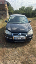 Dezmembrez Volkswagen Jetta 2.0 FSI BLR cutie de viteze manuala volan stanga