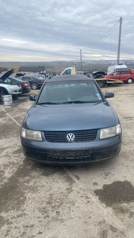 Dezmembrez Volkswagen Passat B5 1999 Break 1,9 tdi