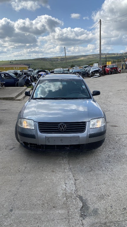 Dezmembrez Volkswagen Passat B5 2003 Break 1,6 benzina