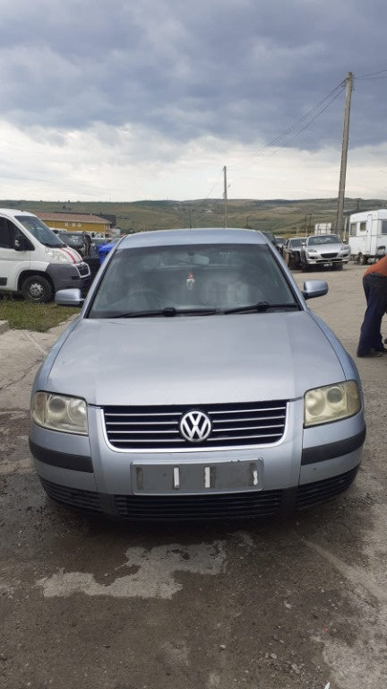 Dezmembrez Volkswagen Passat B5 2003 limuzina 1896