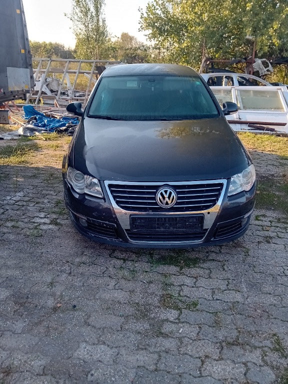 Dezmembrez Volkswagen Passat B6 2006 BERLINA 2.0 TDI