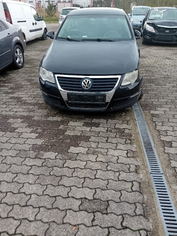 Dezmembrez Volkswagen Passat B6 2007 BERLINA 1.9 TDI