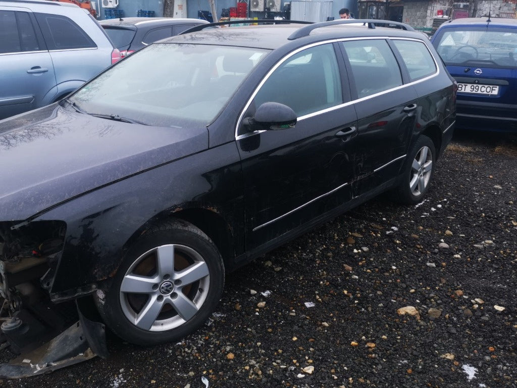 Dezmembrez Volkswagen Passat B6 2007 BREAK 2,0