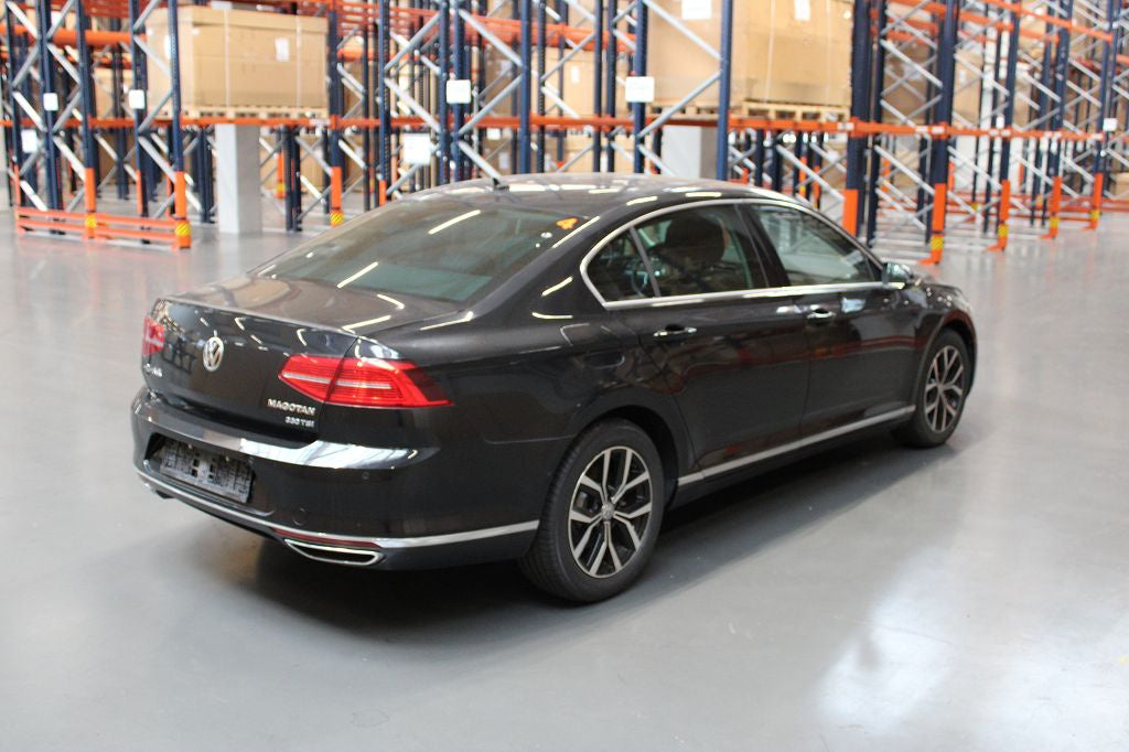 Dezmembrez Volkswagen Passat B8 2016 limuzina Magotan 1.8 TSI CUF