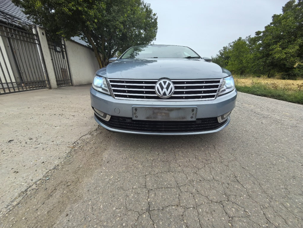 Dezmembrez Volkswagen Passat CC Facelift 2013