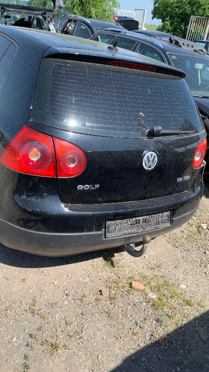 Dezmembrez Volkswagen VW Golf 5 1.9 TDI Diesel BKC 105 Cai Dezmembrat