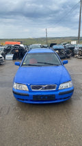 Dezmembrez Volvo V40 2001 Break 1,9 diesel