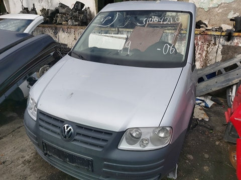 Dezmembrez Vw Caddy 1.9 TDI 2006