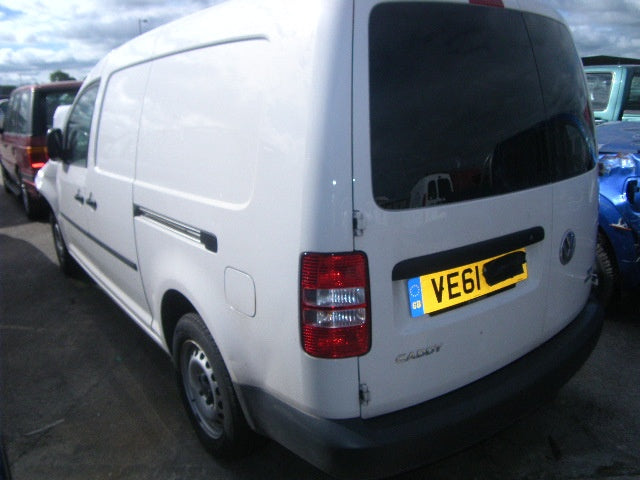 Dezmembrez Vw Caddy 3 combi, 1.9 tdi, BLS, orice piesa!