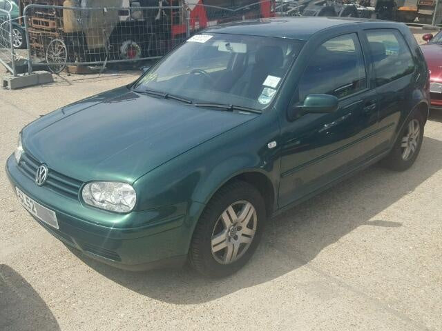Dezmembrez Vw Golf 4 2002 1.9 tdi