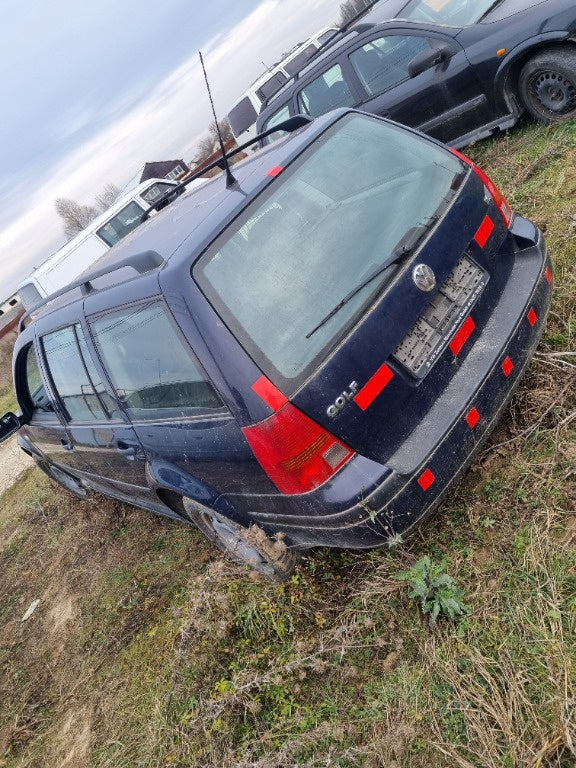 Dezmembrez Vw Golf 4 Break 1.6 16v