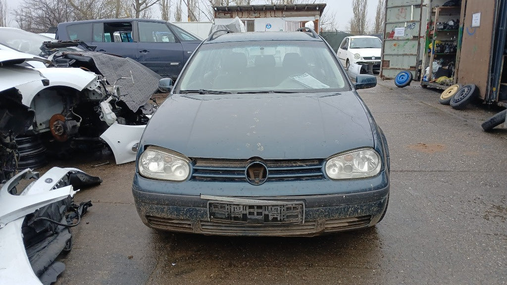 DEZMEMBREZ VW GOLF 4 BREAK 1.6 BENZINA DIN 2003 - BAD