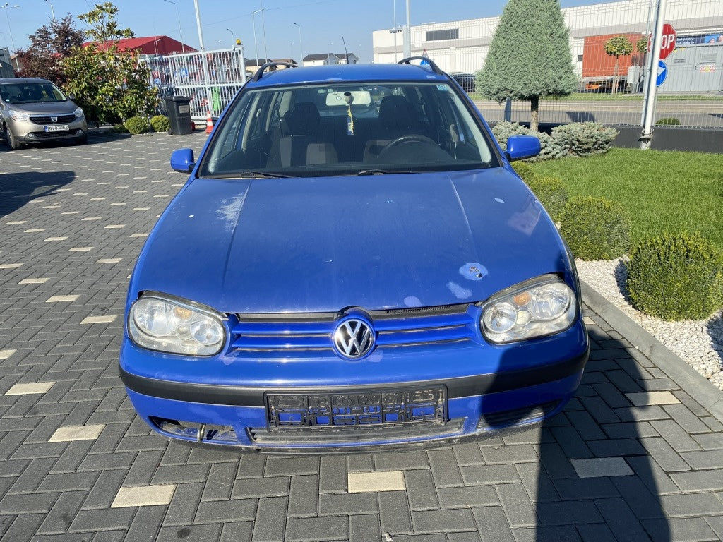Dezmembrez VW Golf 4 Variant (1J5) 1.4 16v benz 2000, AXP