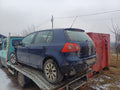 Dezmembrez vw golf 5 1.9 bxe,105 cp,2007
