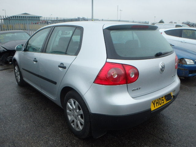 Dezmembrez Vw Golf 5, 1.9 tdi, BLS, orice piesa!