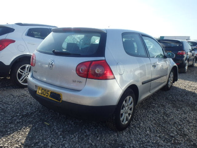 Dezmembrez Vw Golf 5, 2.0tdi, orice piesa!