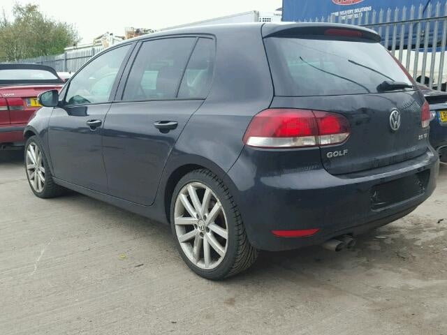 Dezmembrez Vw Golf 6 1.6benz