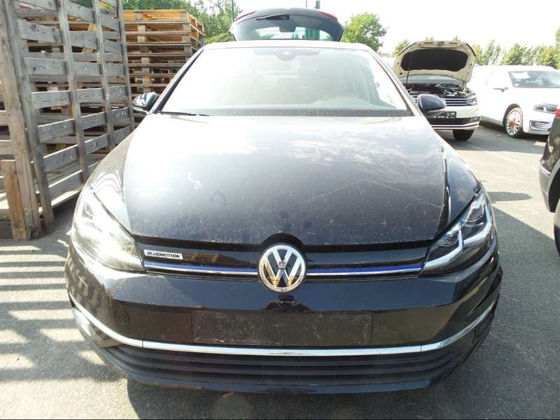 Dezmembrez VW Golf 7 2018 hatchback 1.5 DAC facelift