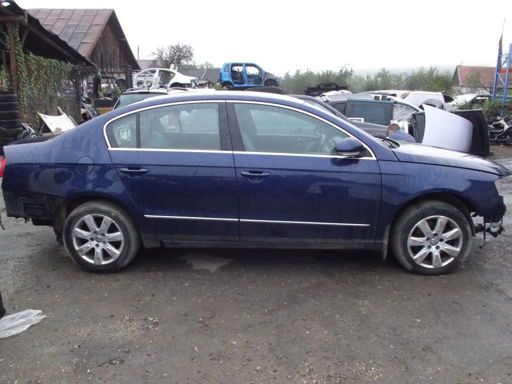 Dezmembrez Vw Passat 1.9 TDI BXE 140 CP
