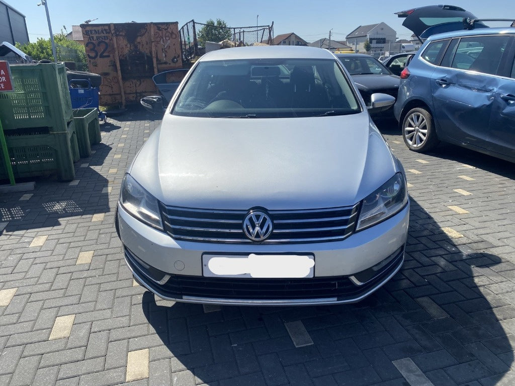 Dezmembrez VW Passat (362) 2.0 TDI 2014, CFFB