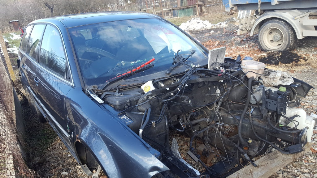 Dezmembrez VW Passat B5 2003 combi 1900