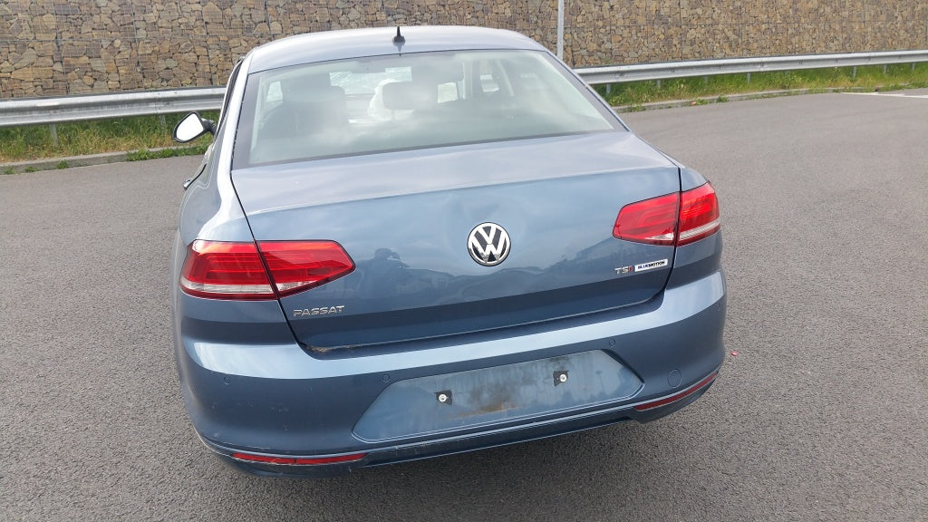 Dezmembrez VW Passat B8 2016 limuzina 1.4 tsi bluemotion