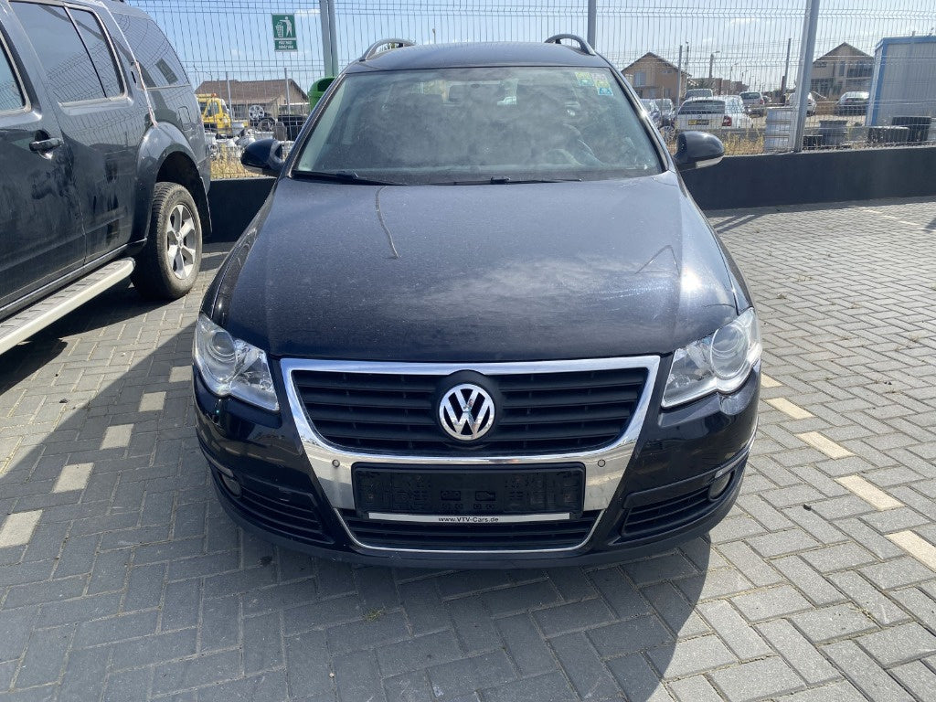 Dezmembrez VW Passat Variant (3C5) 2.0 TDI 2008, CBAB