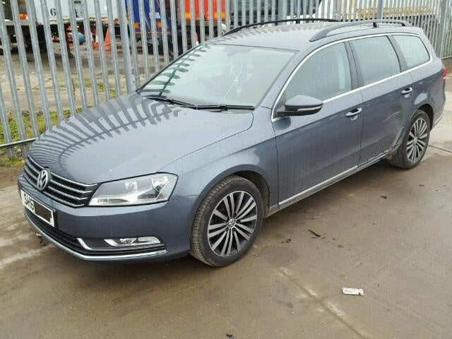 Dezmembrez Vw Passat Variant (B7), 2.0tdi, CFF