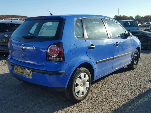 Dezmembrez Vw Polo 2005 1.2benz