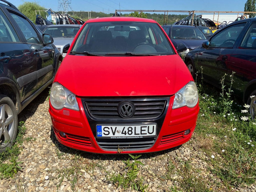Dezmembrez vw Polo 2007