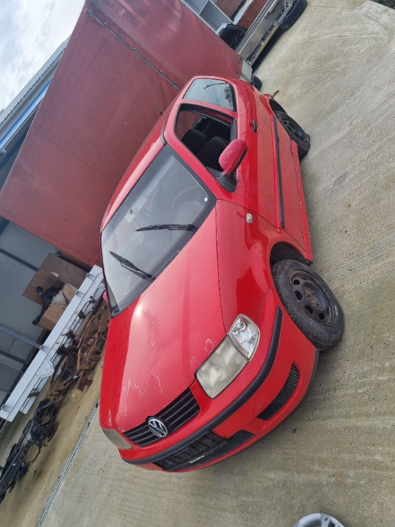 Dezmembrez Vw Polo 6n 1.4 16v din 1999 2000 2001