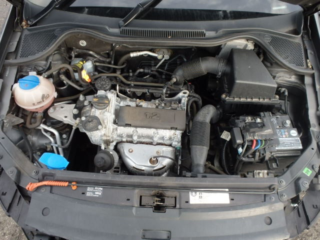 Dezmembrez vw polo 9n 1.2 azq bmd