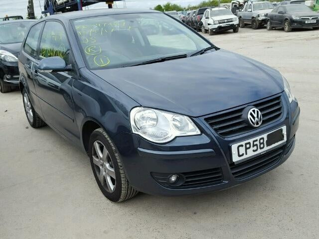 Dezmembrez Vw Polo 9N 1.4benz