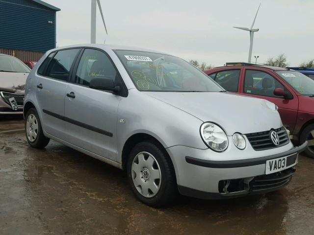 Dezmembrez Vw Polo 9N, 1.4benzina