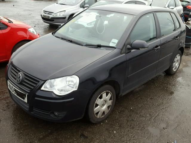 Dezmembrez Vw Polo 9N 1.4tdi AMF