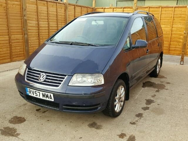 Dezmembrez Vw Sharan 2.0tdi BRT