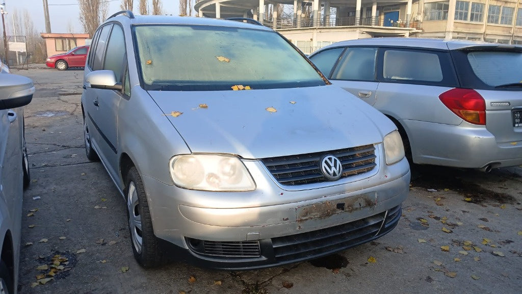 DEZMEMBREZ VW TOURAN 1.9 DIESEL DIN 2005 - BKC