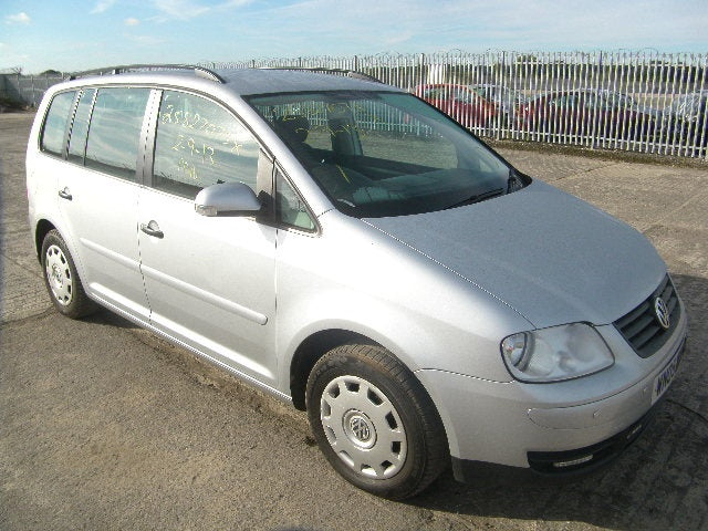 Dezmembrez Vw Touran, 1.9 tdi, BXE, orice piesa!
